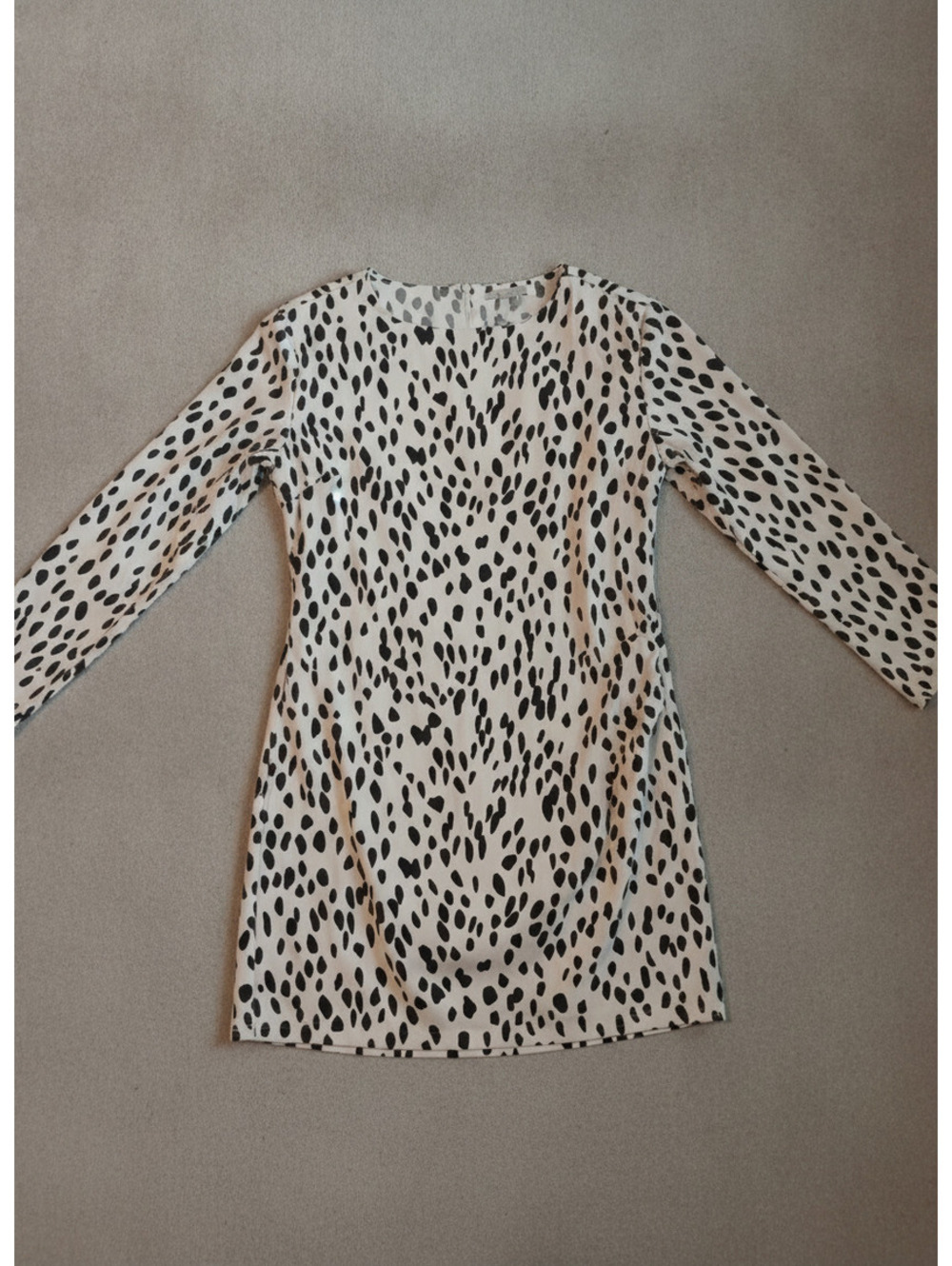 H&M Black & White Dalmation Print Ruched Long Sleeve Mini Dress